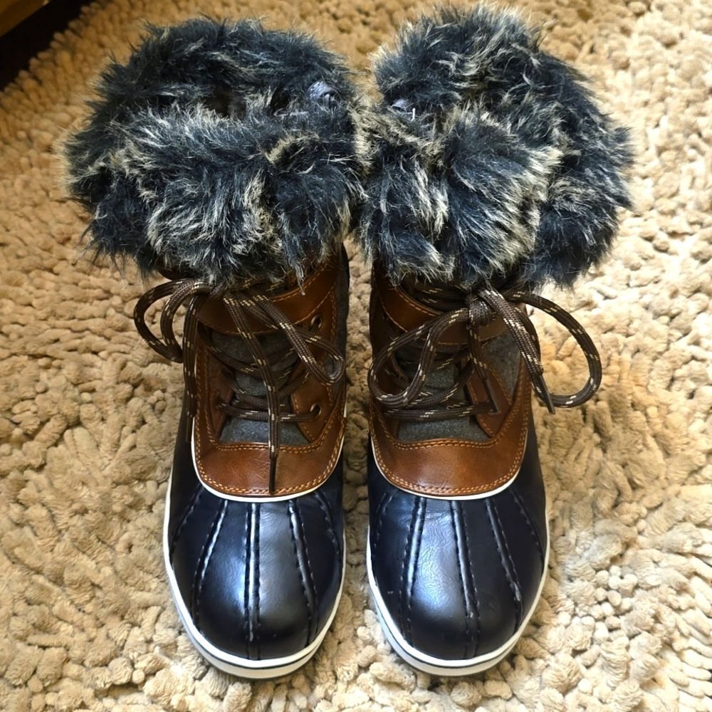Dream Pairs Thinsulate Women's size 6 Mid Calf Black Brown Snow Boots Side Zip